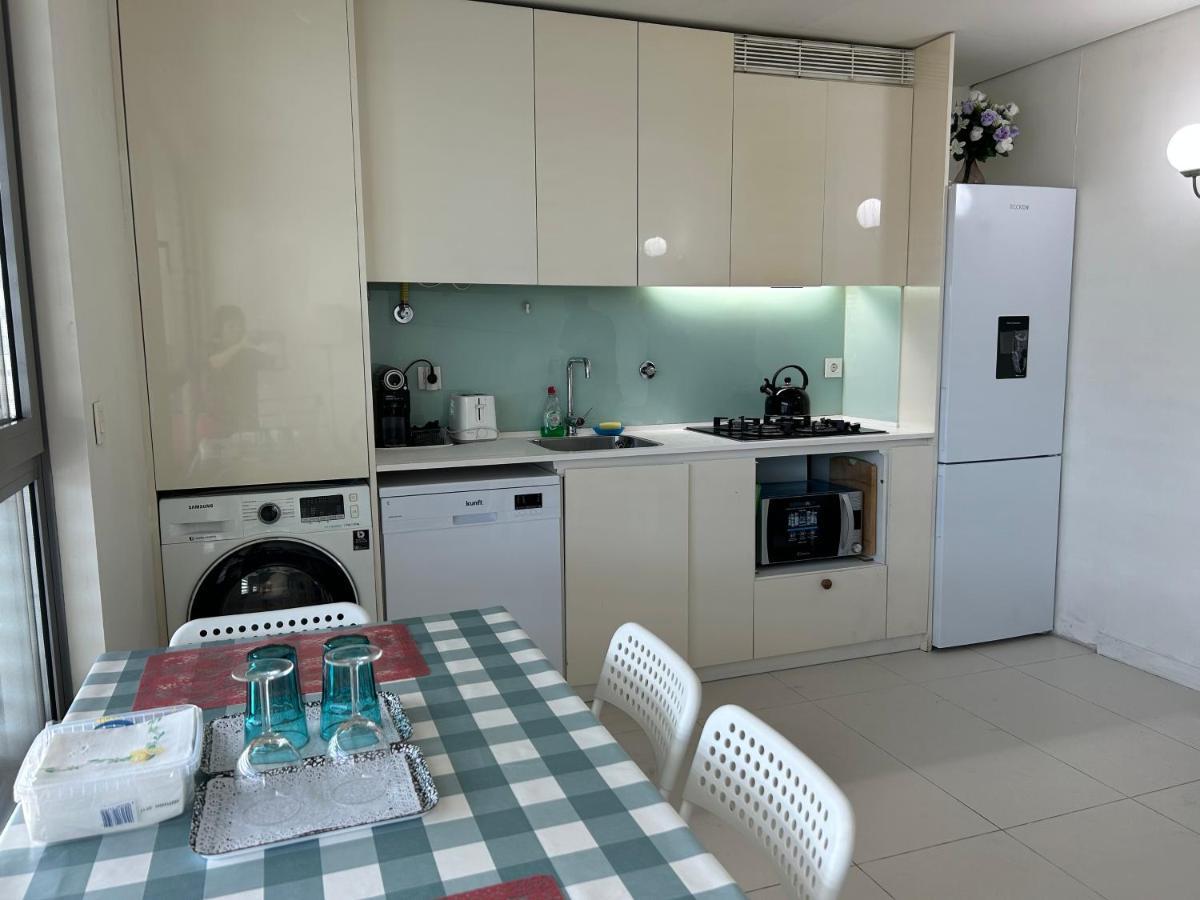 Yingying Apartamento With A Free Parking Space Lisboa Eksteriør bilde
